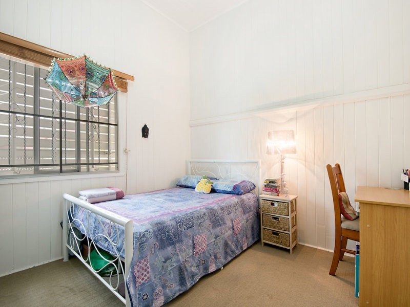 19 Oliver Street, Kedron QLD 4031