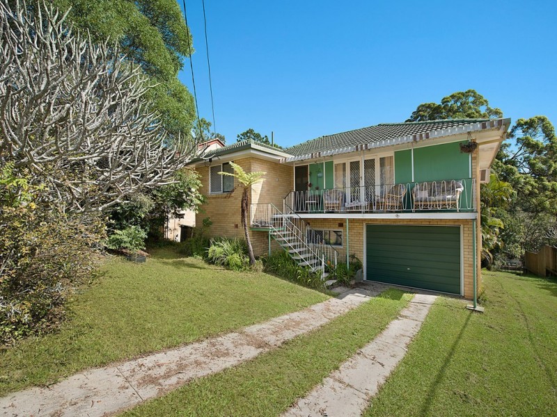 34 Glenrowen Street, Chermside West QLD 4032