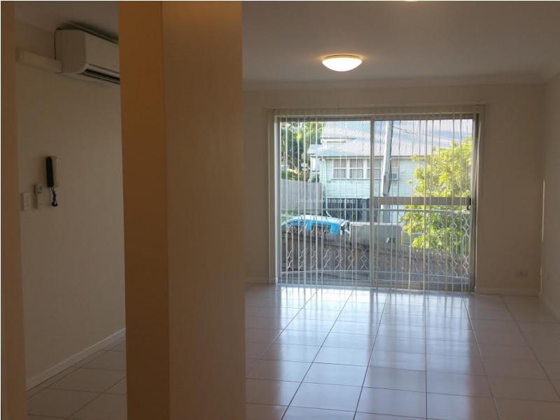 2/3 Thondley St, Windsor QLD 4030