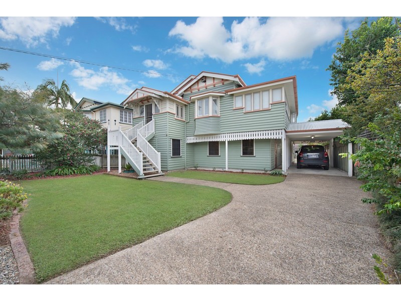 26 Eleventh Avenue, Kedron QLD 4031