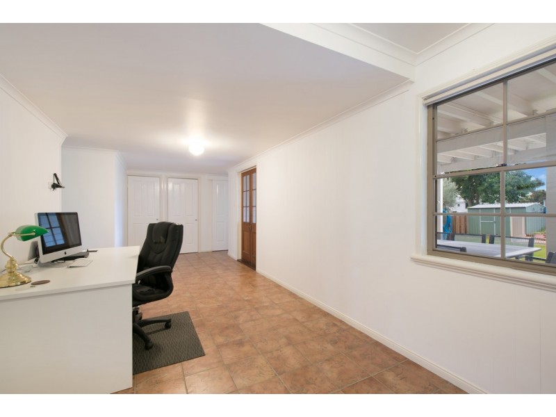 26 Eleventh Avenue, Kedron QLD 4031