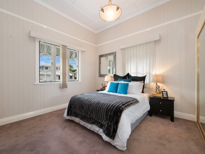 14 Fourteenth Avenue, Kedron QLD 4031