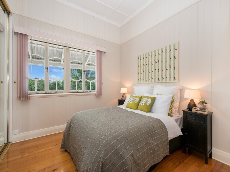 14 Fourteenth Avenue, Kedron QLD 4031