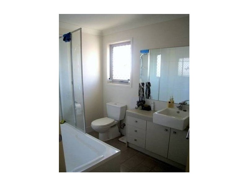 1/66 Brookfield Road, Kedron QLD 4031