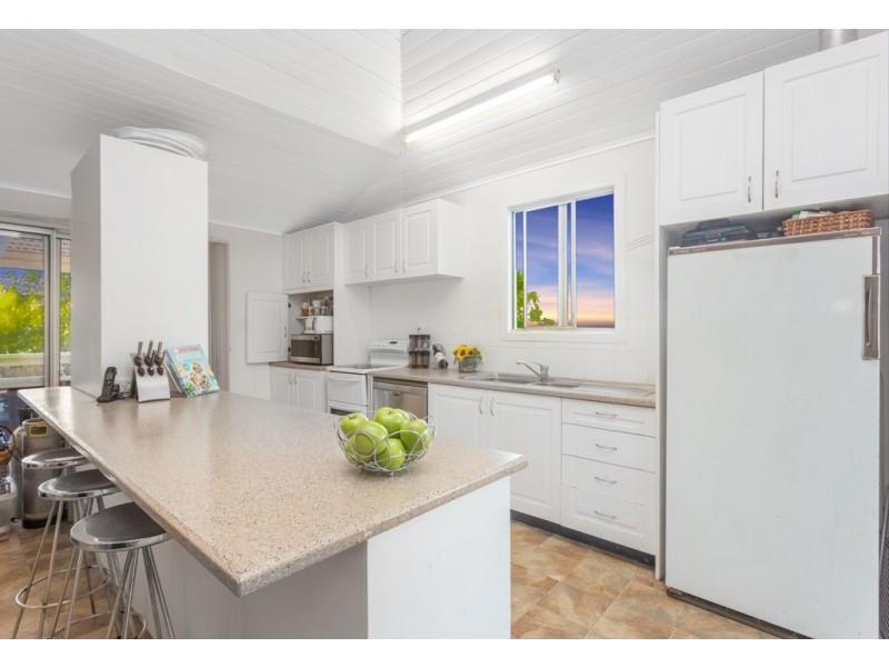 166 Bonney Avenue, Clayfield QLD 4011