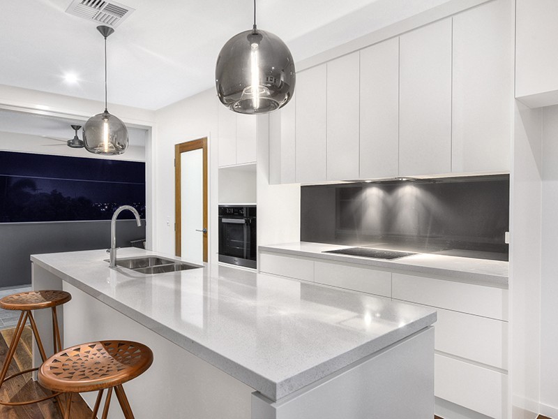 2/27 Hunter Street, Wooloowin QLD 4030