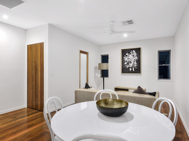 2/27 Hunter Street, Wooloowin QLD 4030