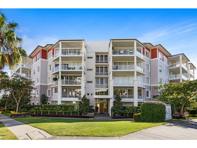 212/3 Palm Avenue, Breakfast Point NSW 2137