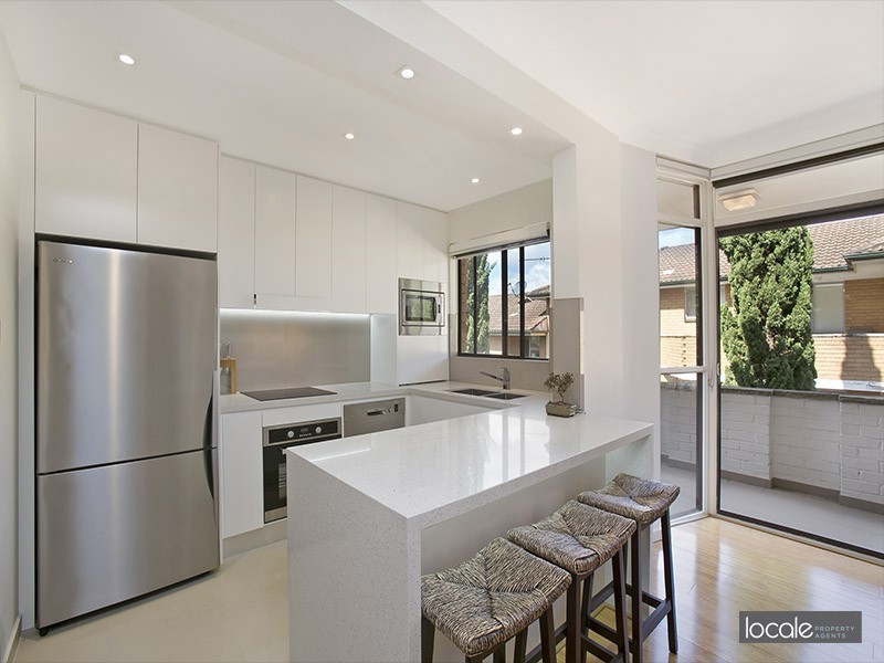 8/27 Walton Crescent, Abbotsford NSW 2046