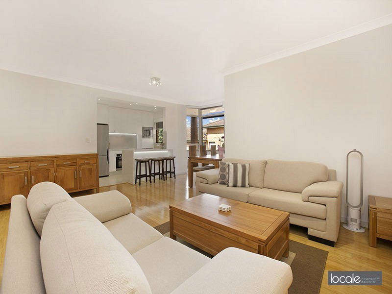 8/27 Walton Crescent, Abbotsford NSW 2046