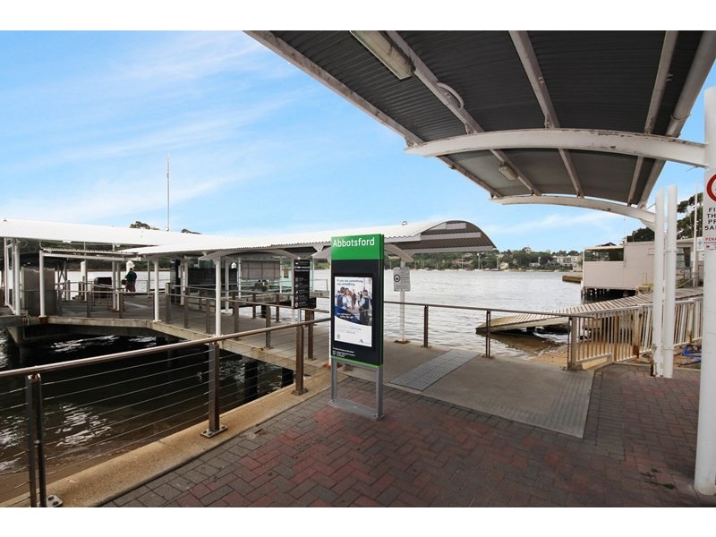 8/27 Walton Crescent, Abbotsford NSW 2046