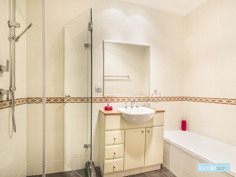3 Kings Park Walk, Five Dock NSW 2046