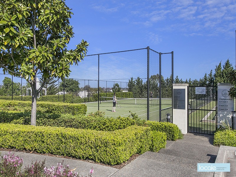 17/17 Orchards Avenue, Breakfast Point NSW 2137