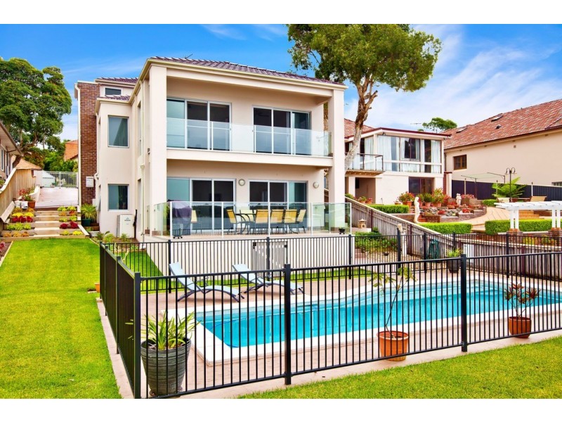 67 Llewellyn Street, Rhodes NSW 2138