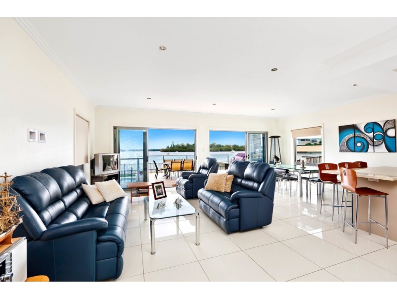 67 Llewellyn Street, Rhodes NSW 2138