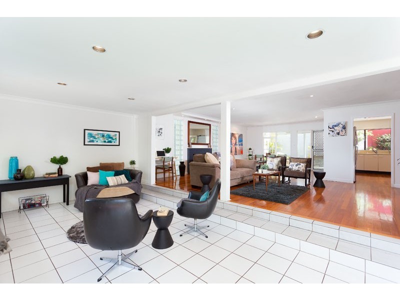 3 Rannoch Street, Kenmore QLD 4069