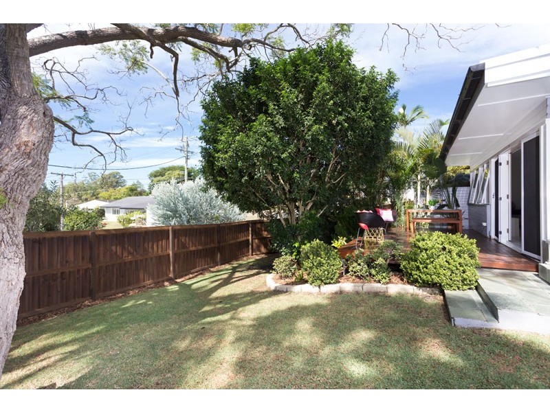 3 Rannoch Street, Kenmore QLD 4069