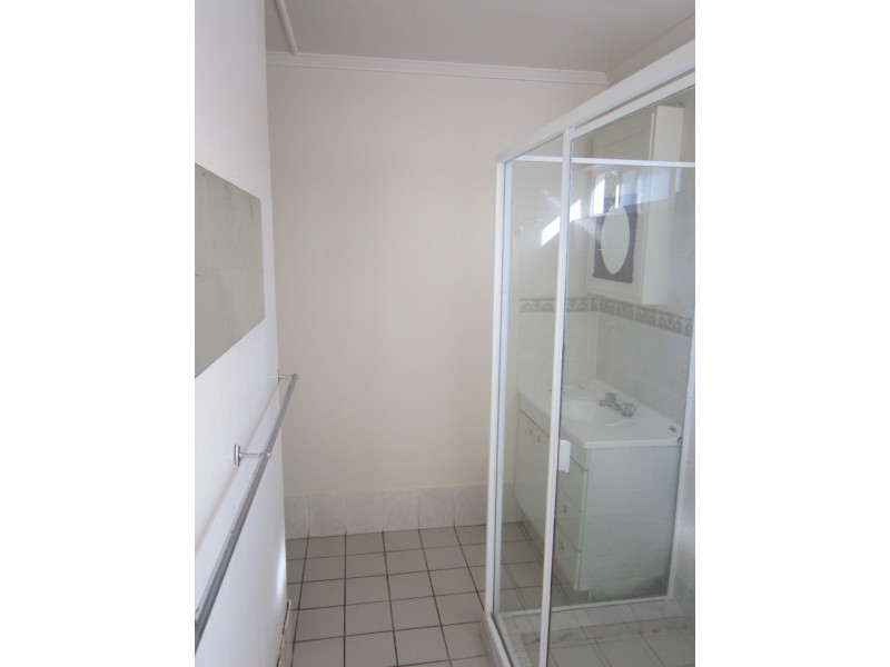 4/52 Beth Eden Terrace, Ashgrove QLD 4060