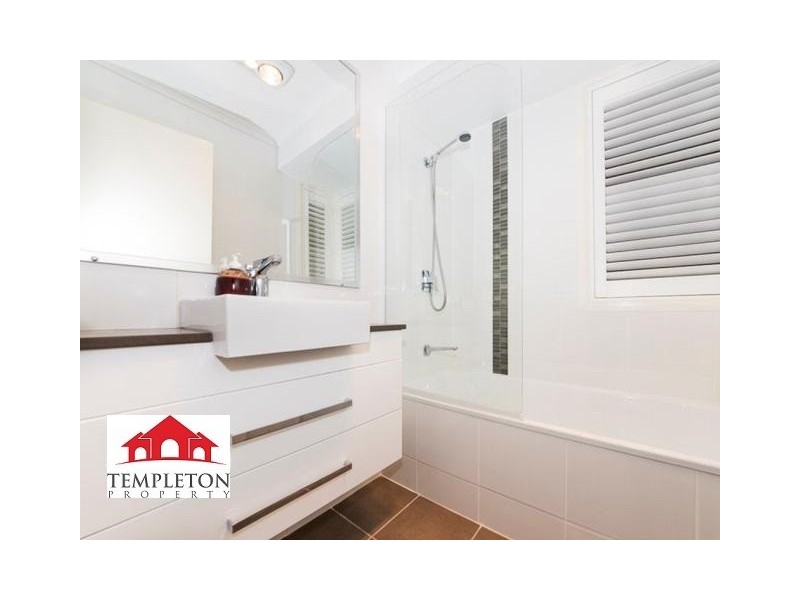 38 Solander Circuit, Forest Lake QLD 4078