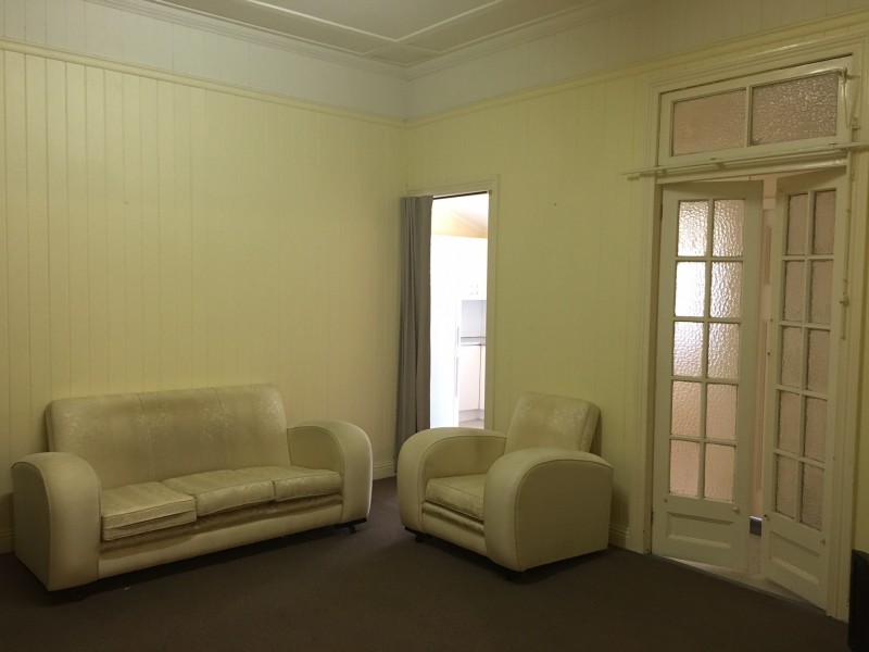 2/52 Beth Eden Terrace, Ashgrove QLD 4060