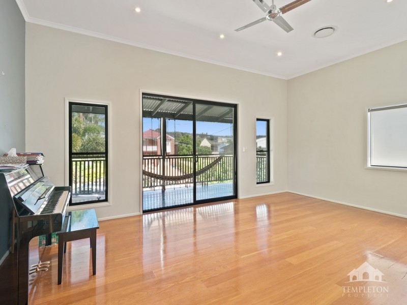 24 Queens Road, Taringa QLD 4068