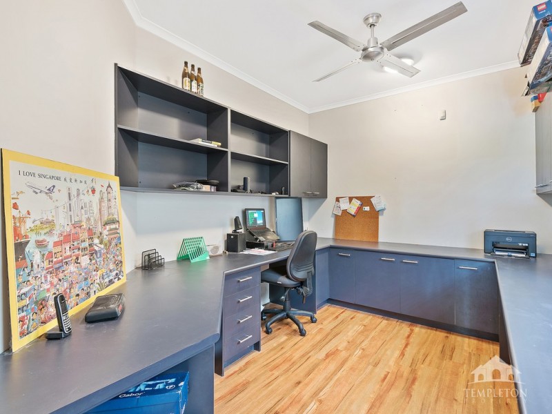 24 Queens Road, Taringa QLD 4068