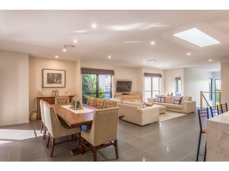 178 Trawalla Street, The Gap QLD 4061