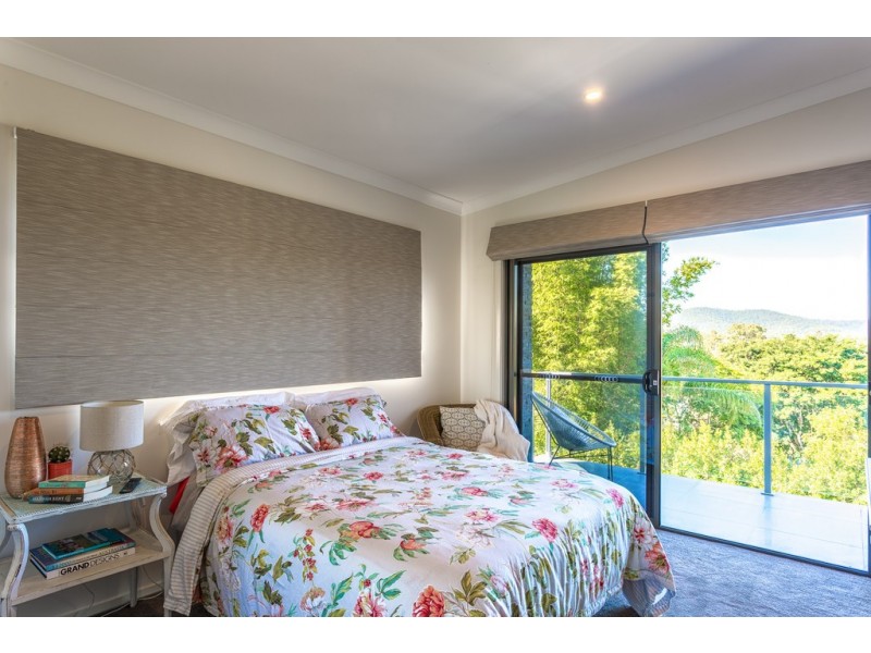 178 Trawalla Street, The Gap QLD 4061