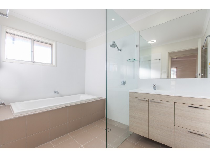 108 Garie Street, Wishart QLD 4122