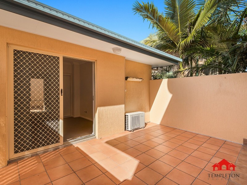 2/2 Woodland Street, Ashgrove QLD 4060