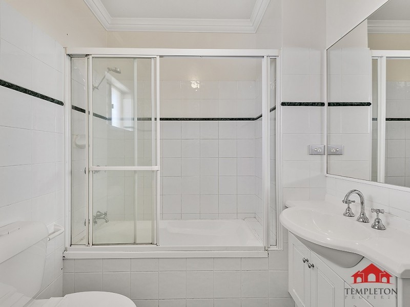 2/2 Woodland Street, Ashgrove QLD 4060