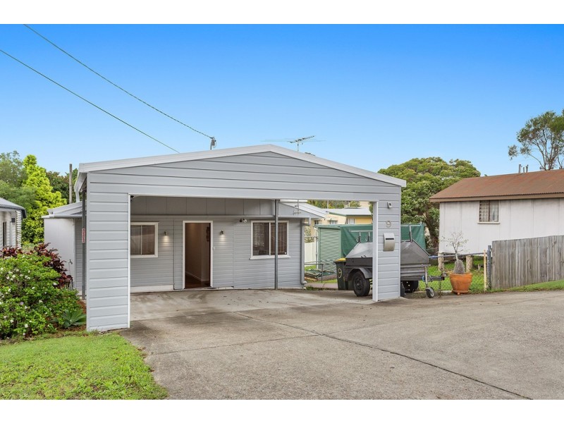 9 Tranters Avenue, Camp Hill QLD 4152