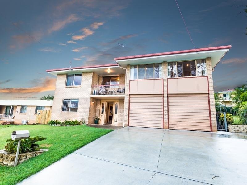 16 Trood Street, Macgregor QLD 4109