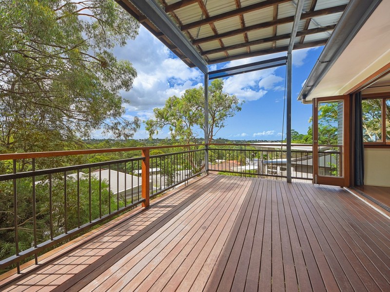 20 Greenway Street, Grange QLD 4051