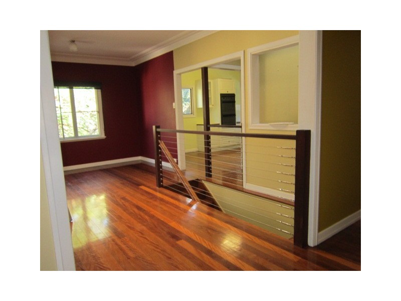 44 Burbong Street, Chapel Hill QLD 4069