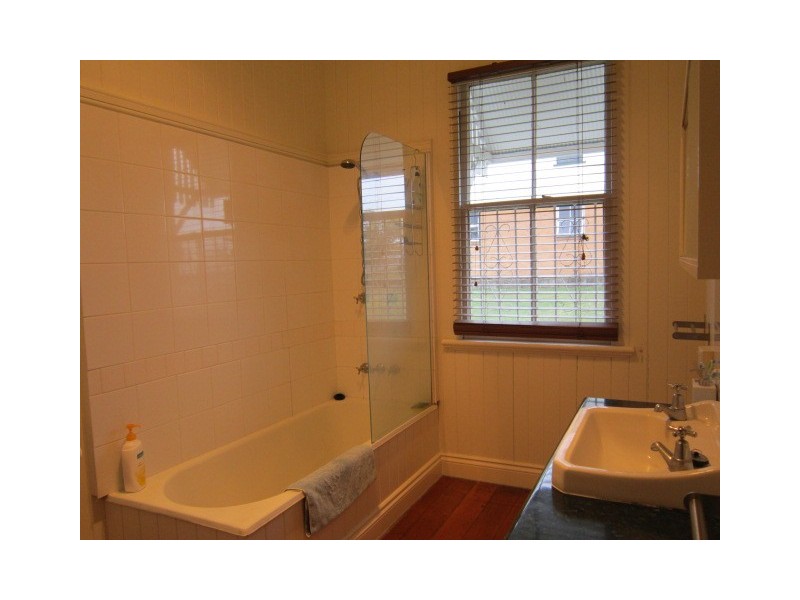 399 Moggill Road, Indooroopilly QLD 4068