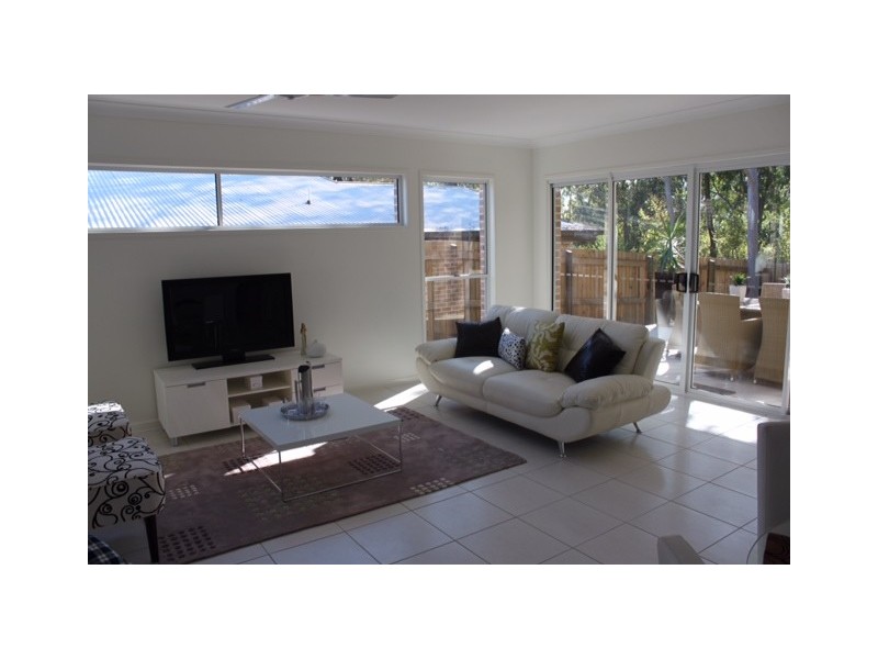 32 Sandi Street, Oxley QLD 4075