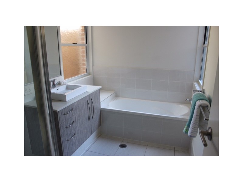 32 Sandi Street, Oxley QLD 4075