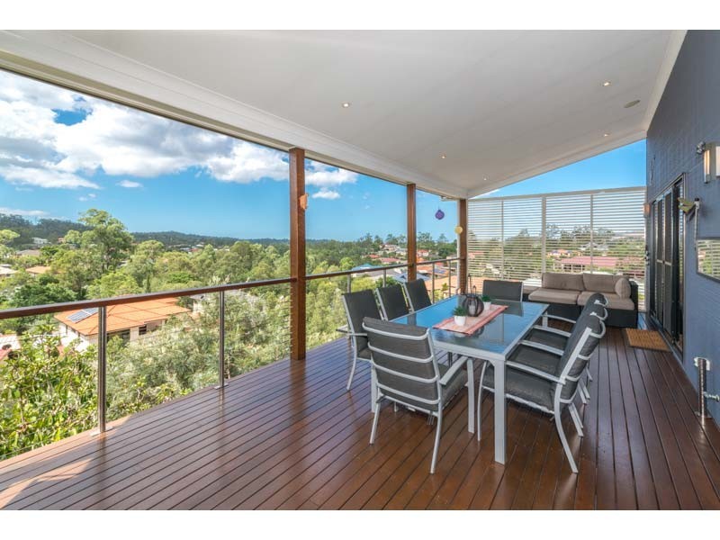 29 Valley Place, Upper Kedron QLD 4055