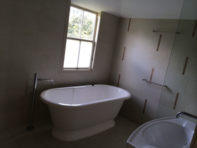 25 Nicholas Street, Windsor QLD 4030