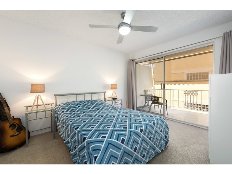 2/16 Kingsford Street, Auchenflower QLD 4066