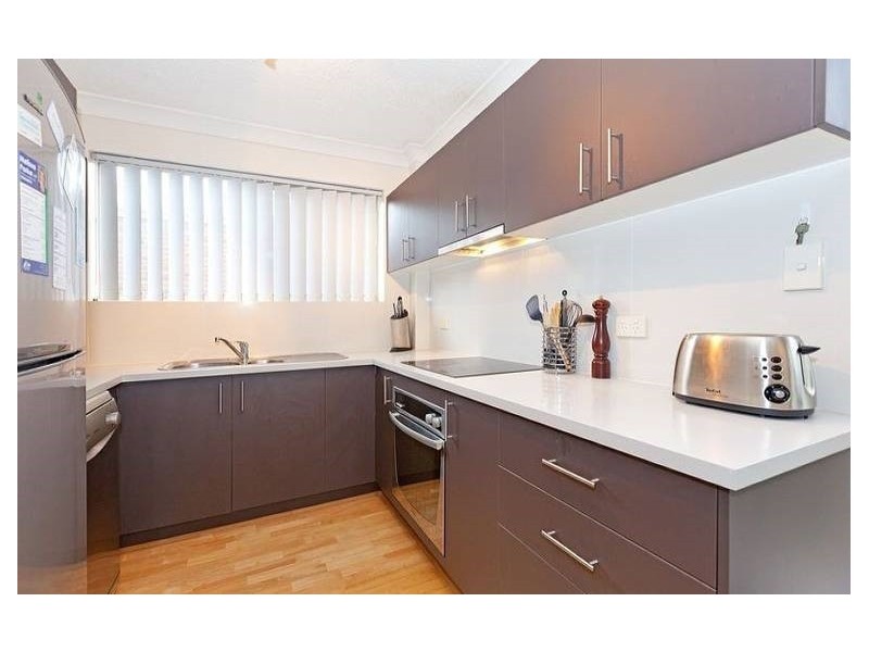 1/38 Rutland Street, Coorparoo QLD 4151