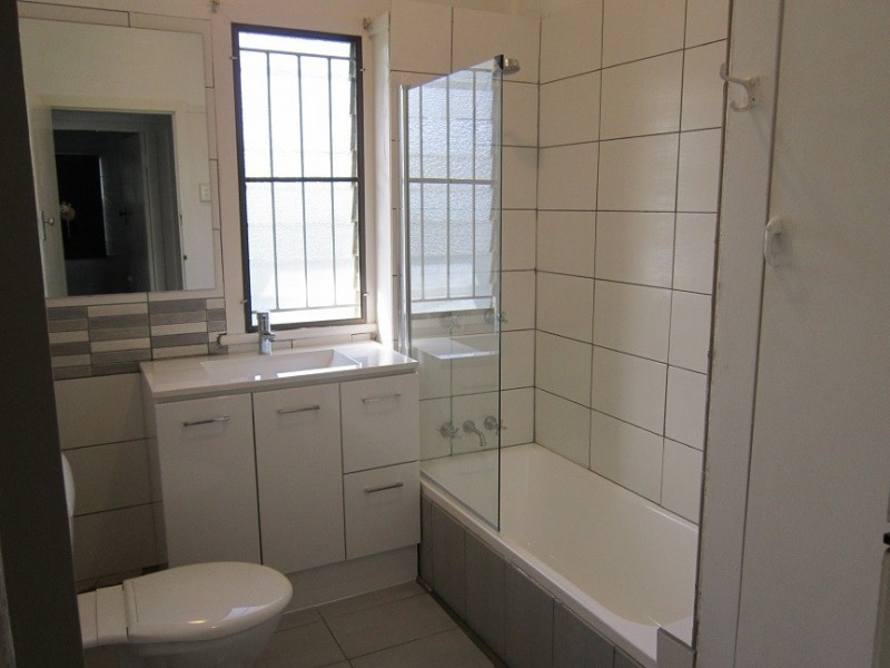 11 Boles Street, Stafford QLD 4053