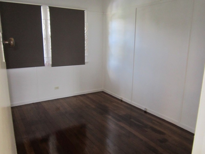 11 Boles Street, Stafford QLD 4053