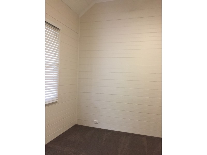 21 Stoneleigh Street, Red Hill QLD 4059