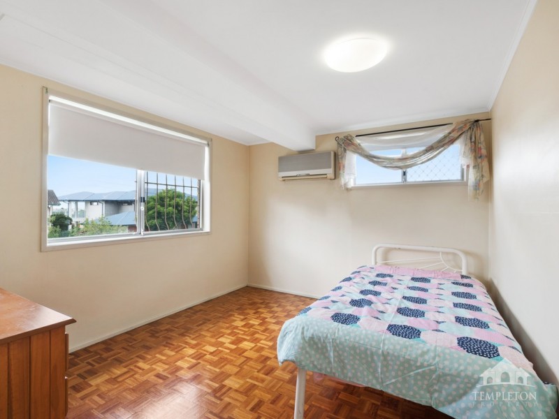 16 Trood Street, Macgregor QLD 4109