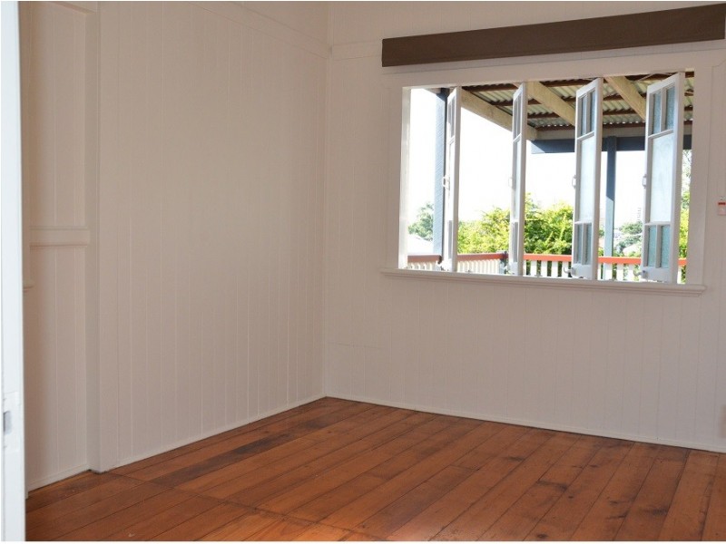 18 Thomas Street, Auchenflower QLD 4066