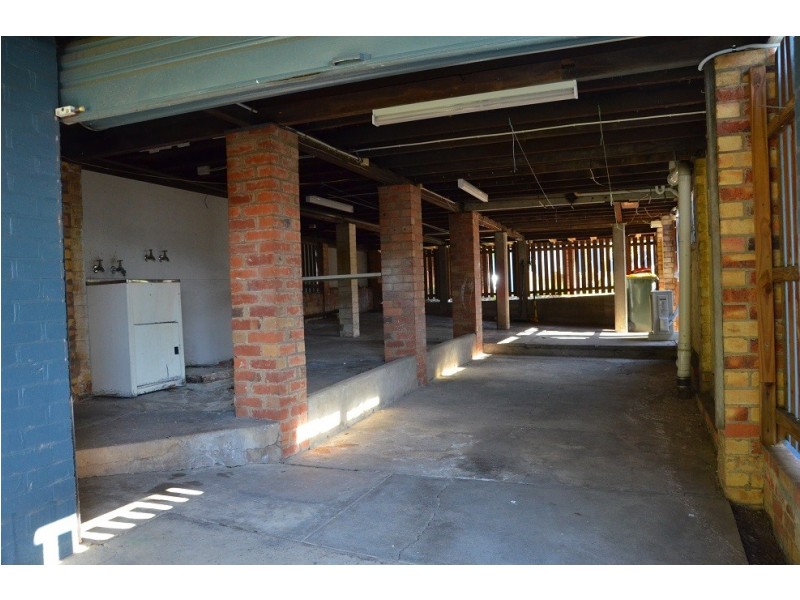 18 Thomas Street, Auchenflower QLD 4066