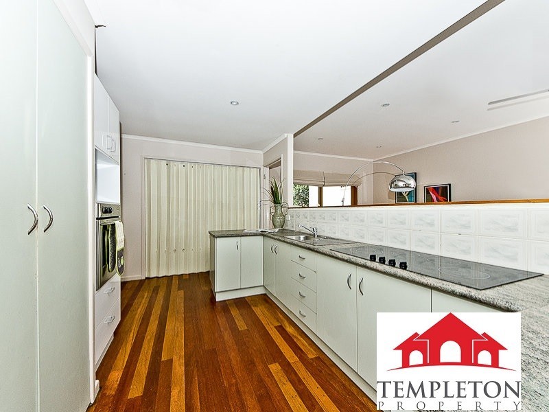 11 Girton Street, Alderley QLD 4051