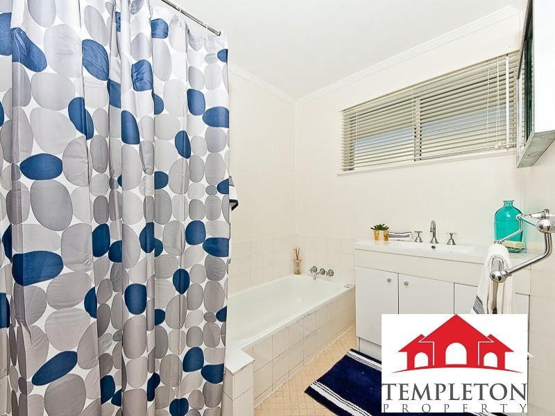 11 Girton Street, Alderley QLD 4051